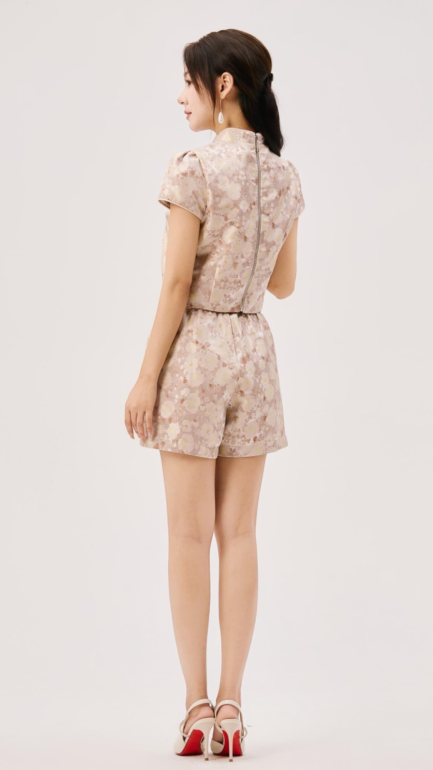 Nen Oriental Asymmetrical Qipao Top