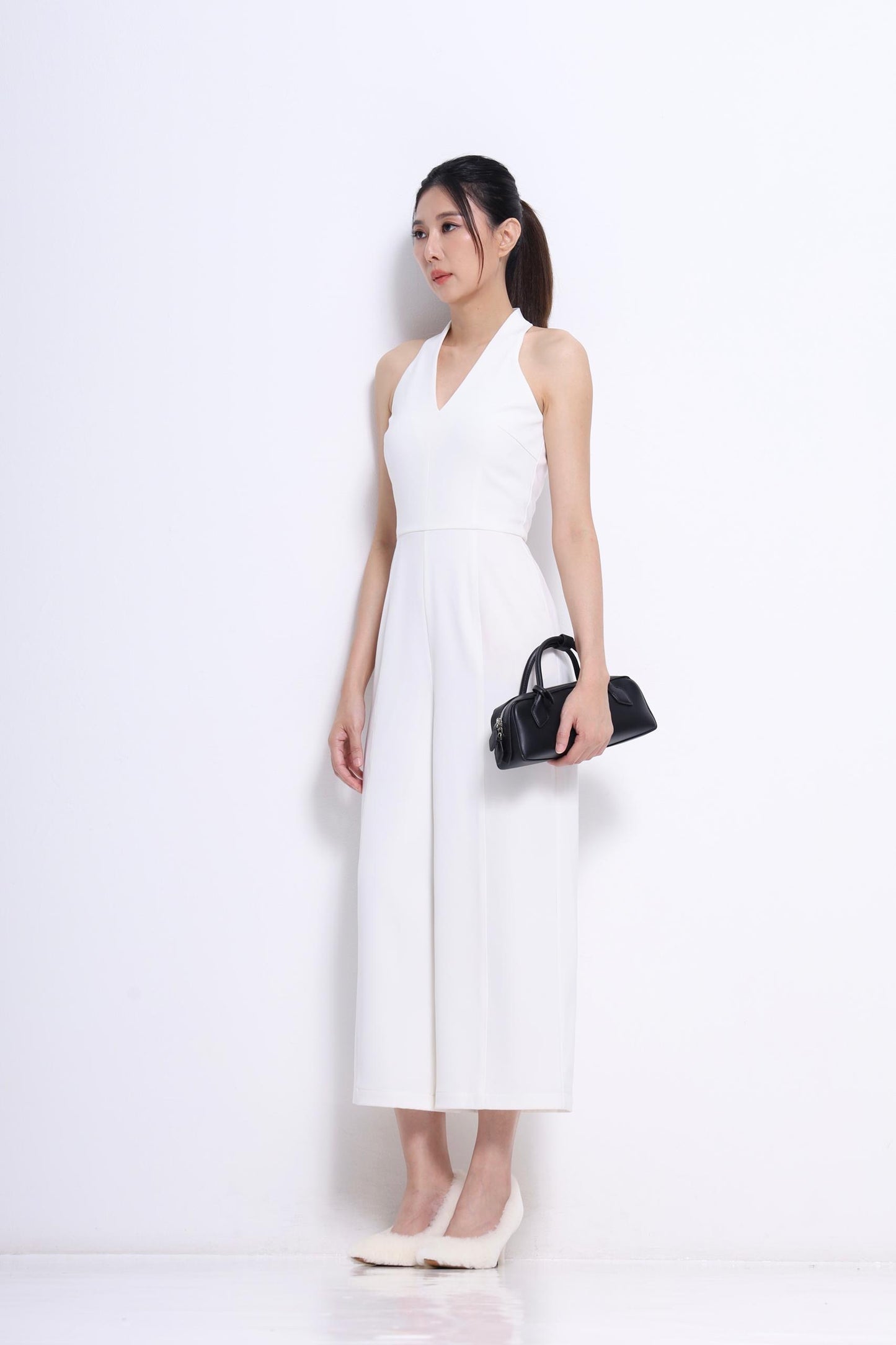 Vina V-Neck Jumpsuit