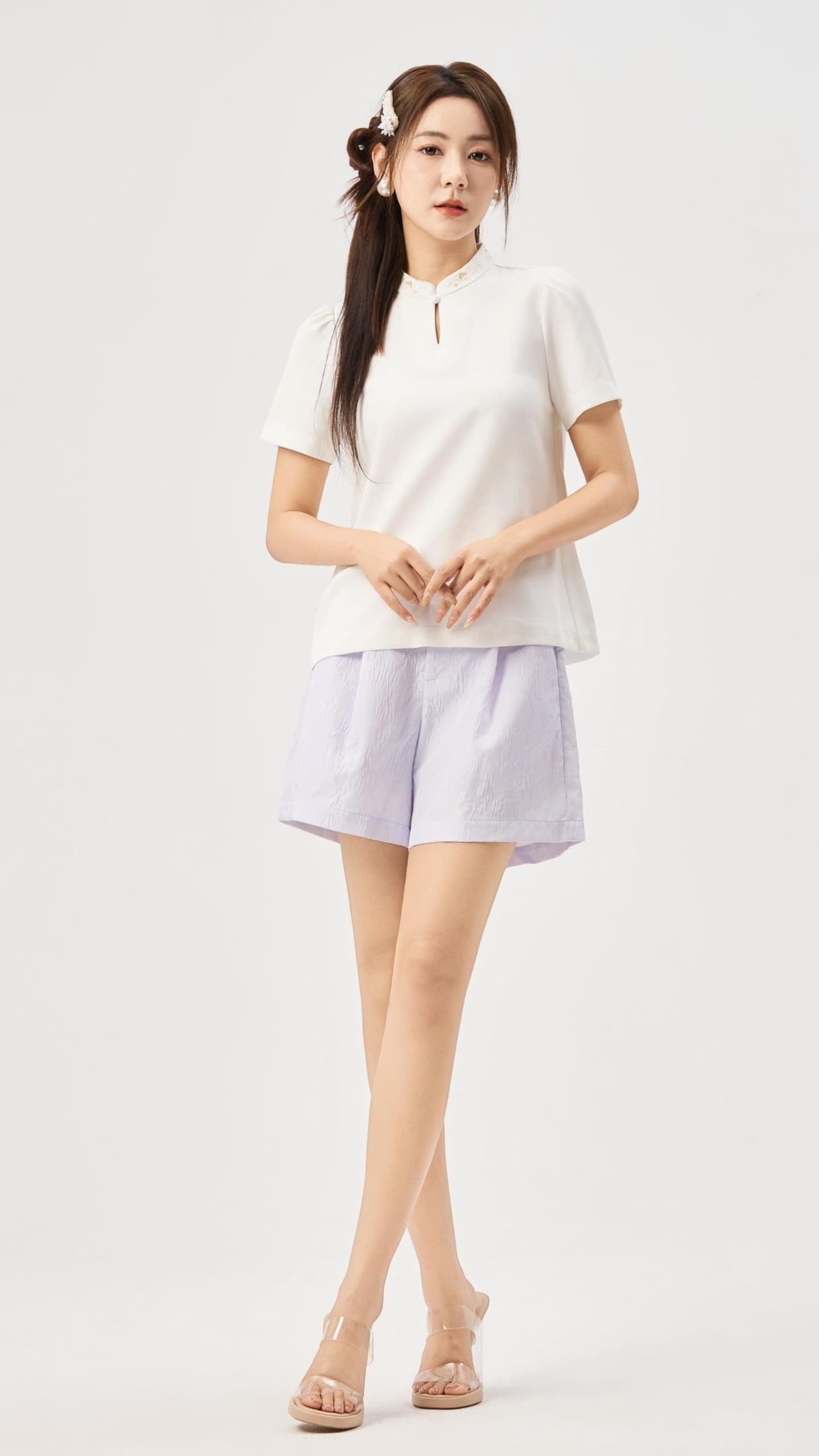 Su Oriental Embroidered Qipao Top