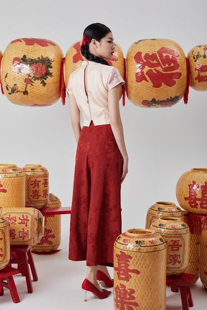 Yun Orient V-neck Blouse