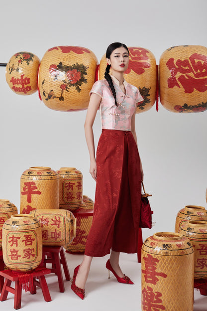 Yun Orient V-neck Blouse