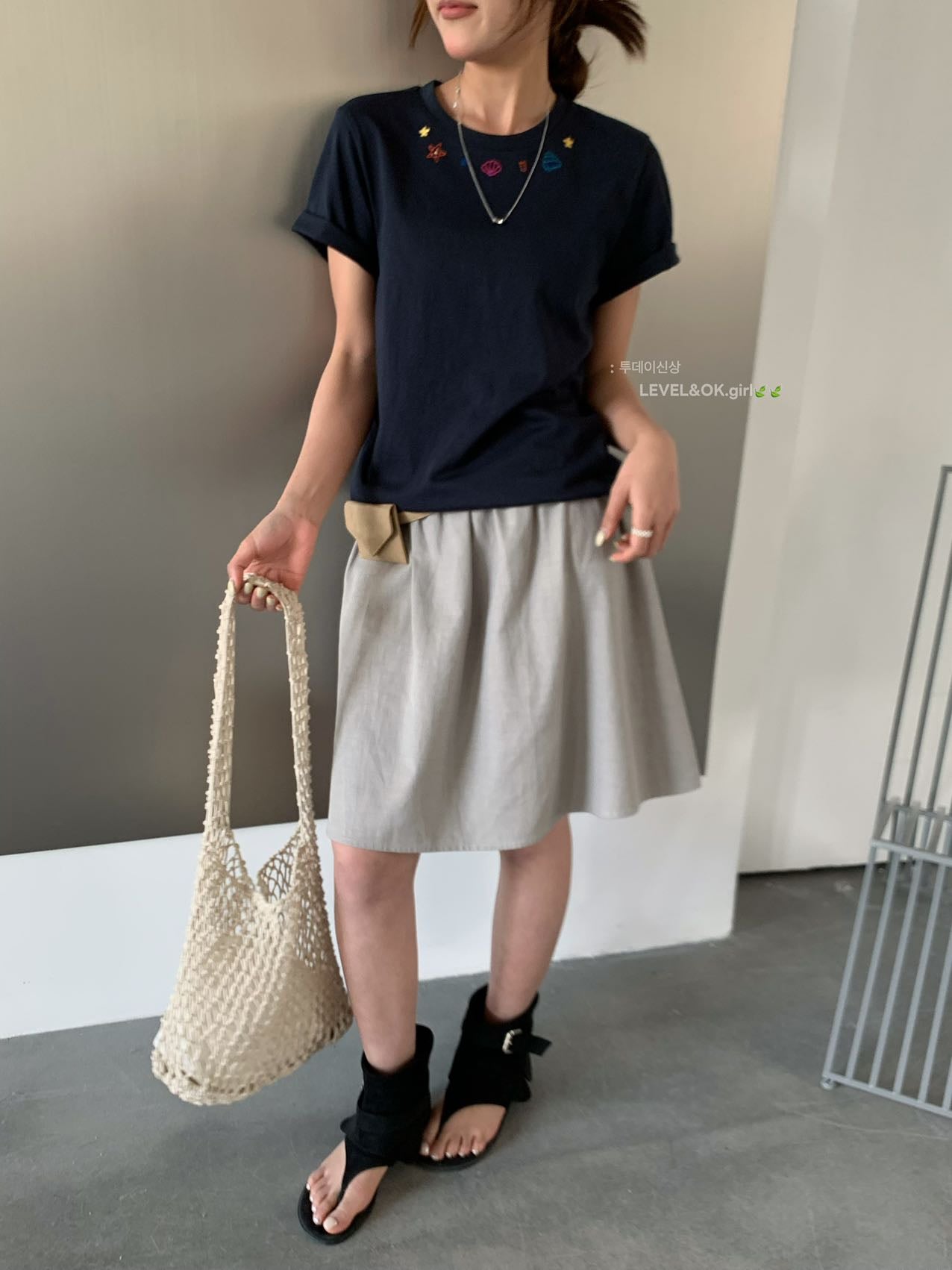 Seashells Starfish Embroidered Tee