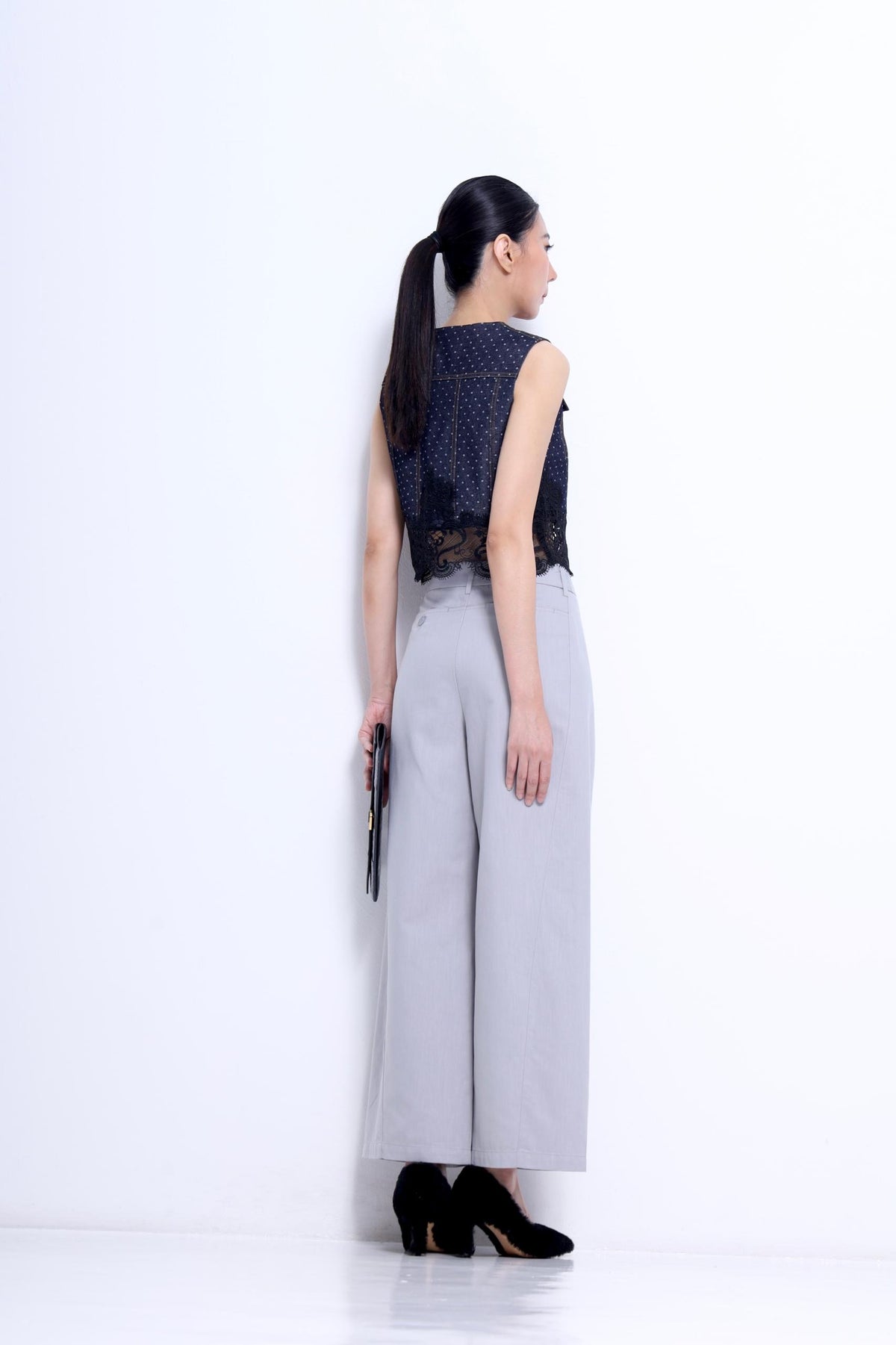 Sonya Straight Legged Tailored Pants