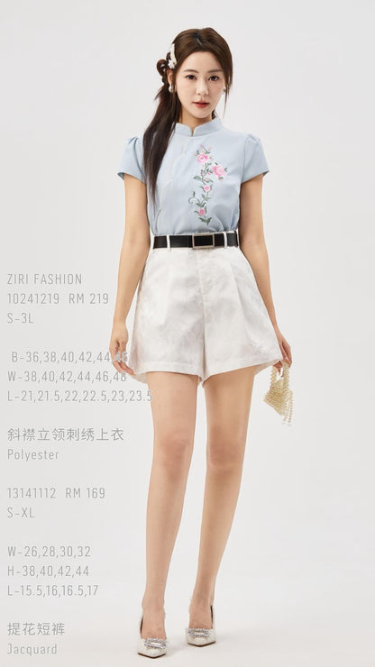Hua Oriental Embroidered Qipao Top