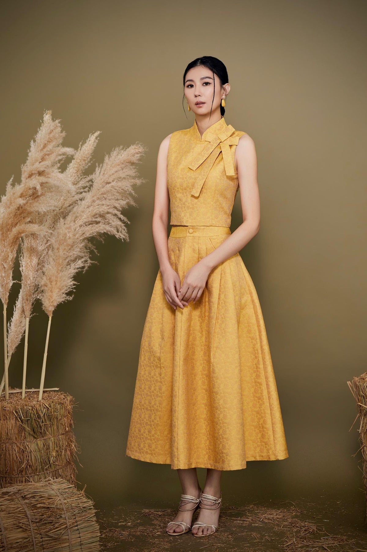 Ru Yi Orient A-line Skirt
