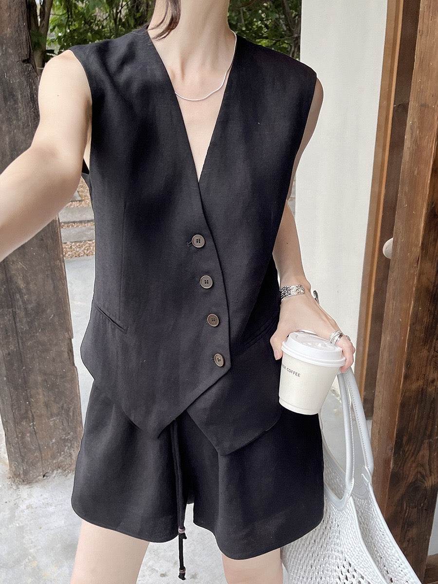Hoo Linen Vest + Shorts Setwear
