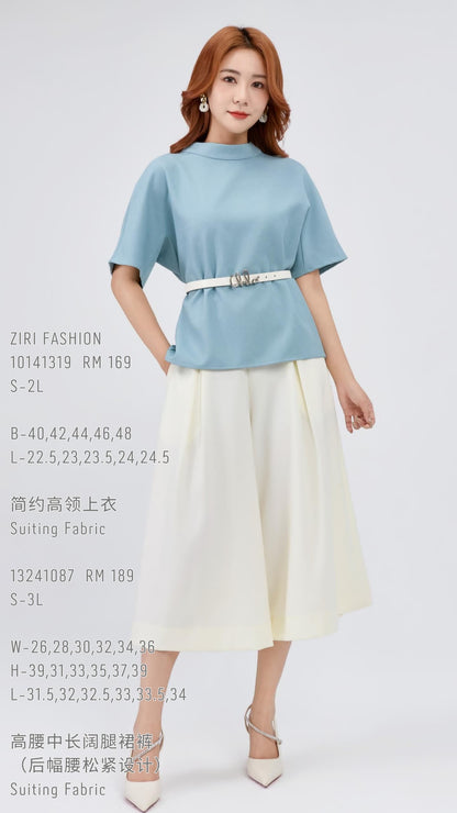 Ziri Loose Mock Neck Top
