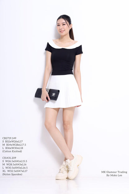 Felise Contrast Collar Knit Top