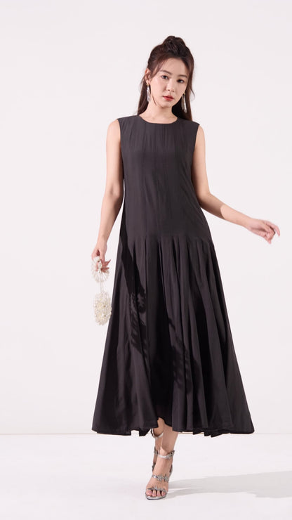 Ziri Tencel Pleated Dress