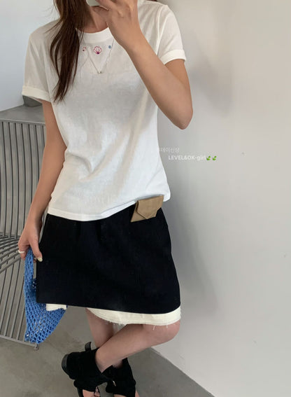 Seashells Starfish Embroidered Tee