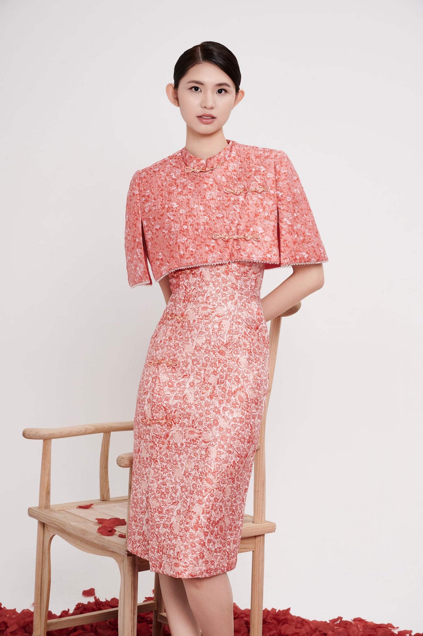 Fan Hua Orient Cropped Cape Jacket