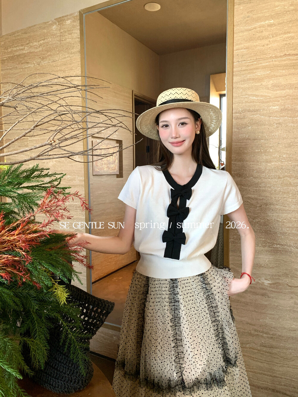 Peni Bow Tie Bi-color Knit Top