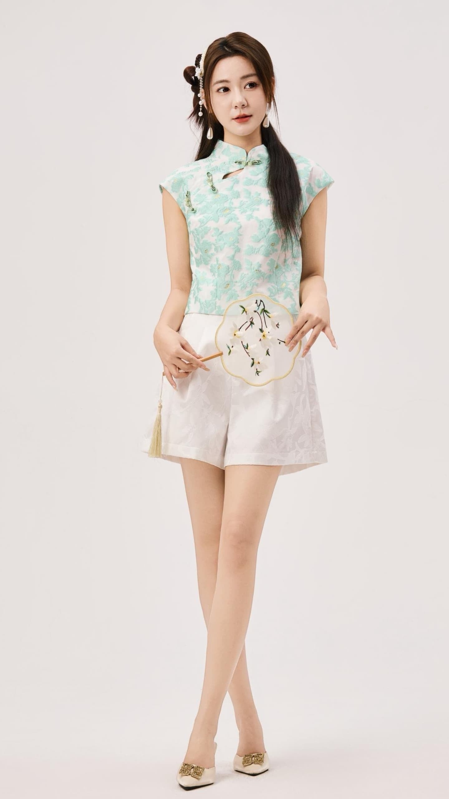 Fan Hua Oriental Jacquard Qipao Top