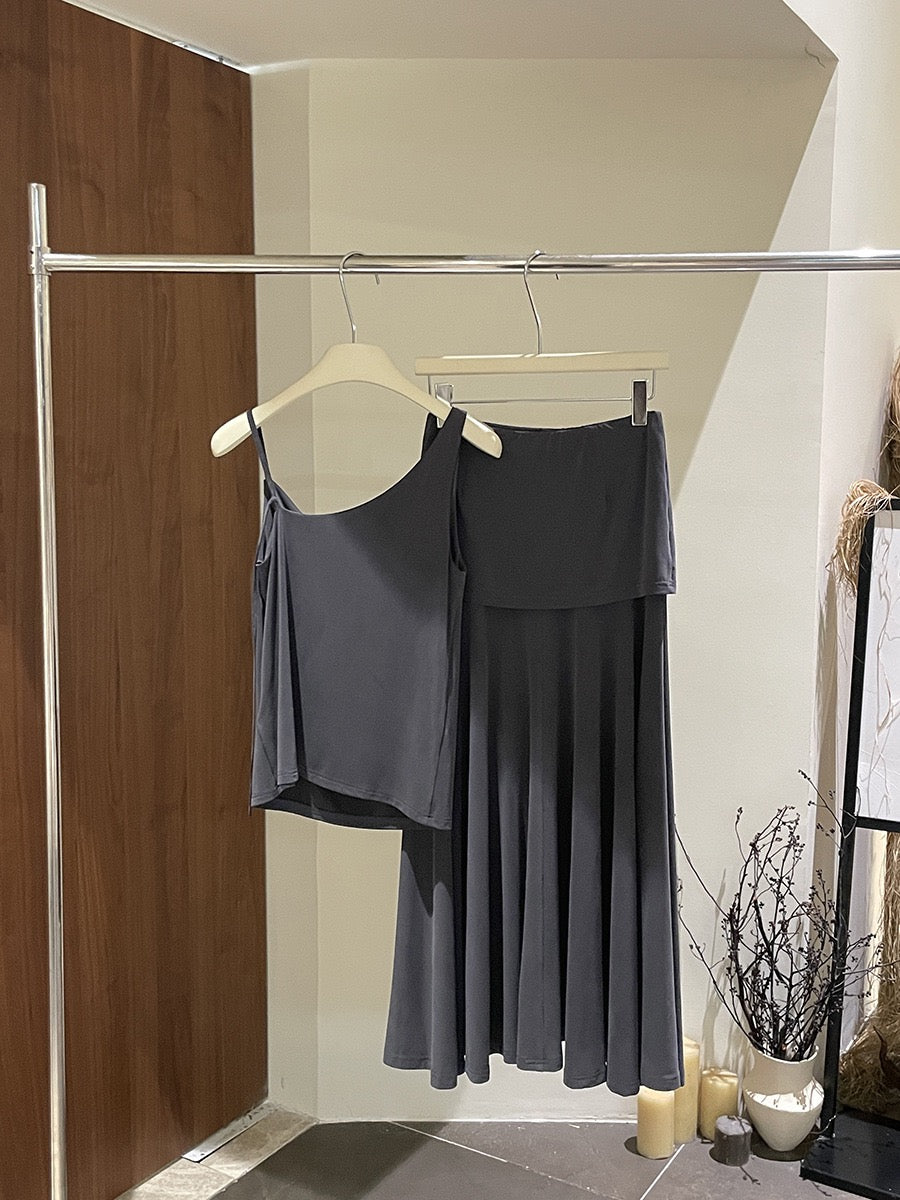 Venus Asymmetrical Relaxed Setwear