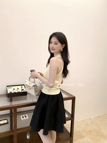 Yuri Lace V-Neck Knit Top