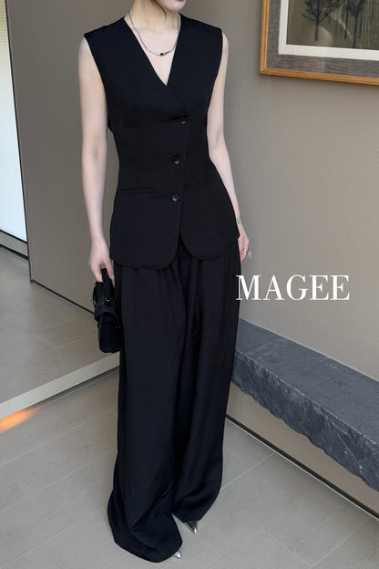 Magee Asymmetrical Vest