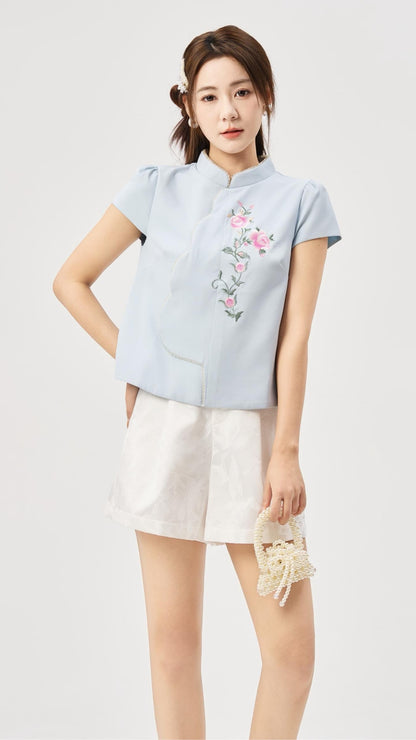 Hua Oriental Embroidered Qipao Top