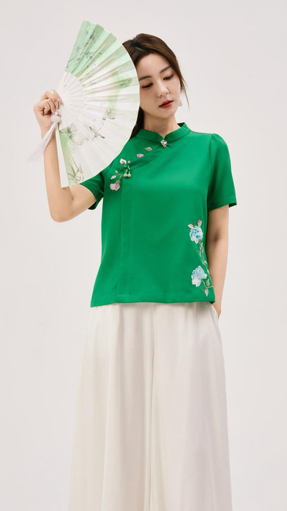 Shuang Oriental Floral Top