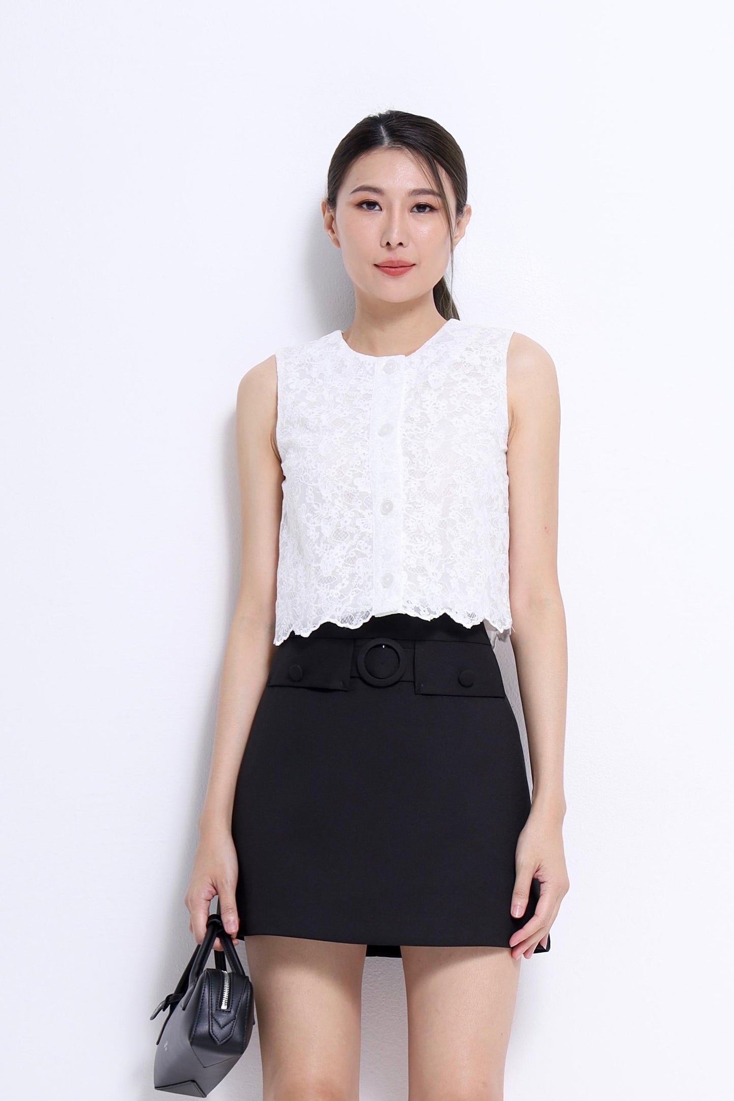 Lily Lace Scallop Top