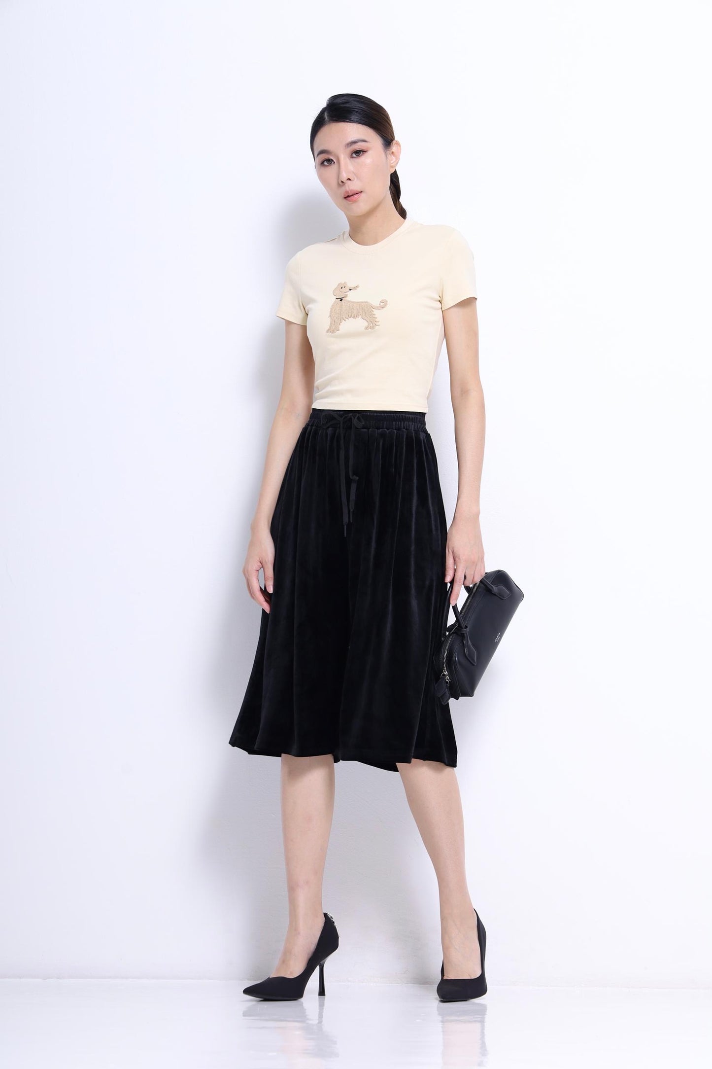 Puppy Embroidered Fitted Tee