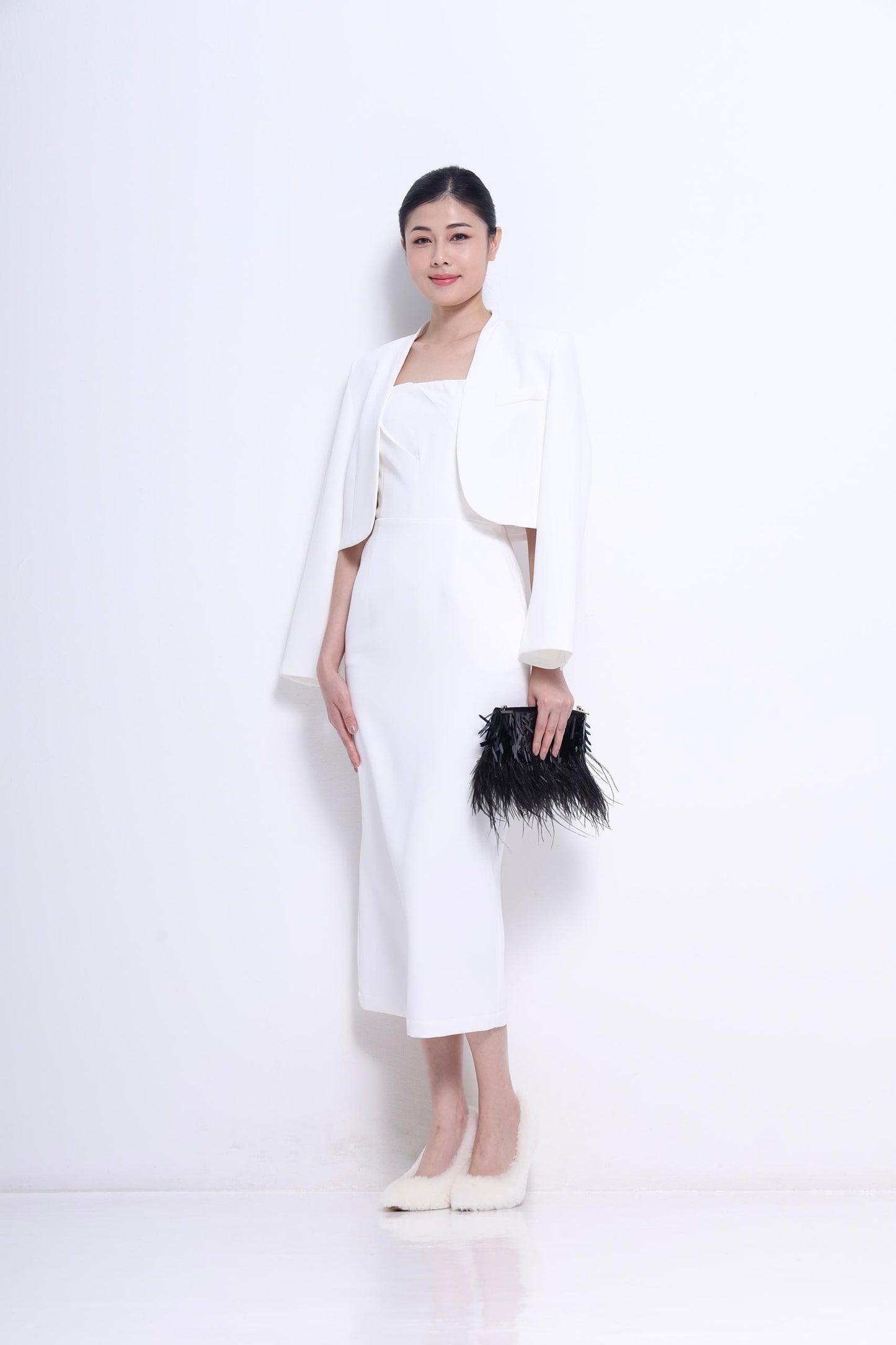 Lyla Tailored Cropped Open Jacket