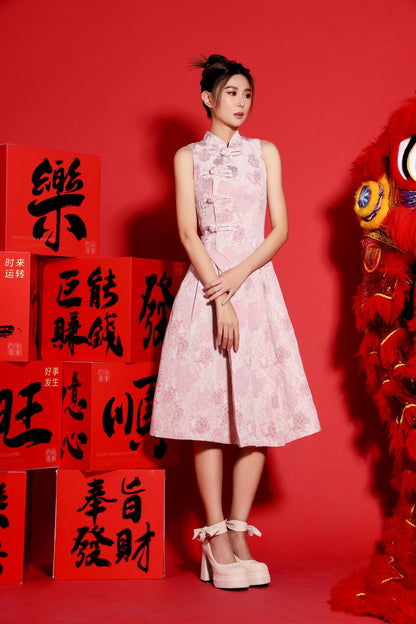 Wen Orient Jacquard Qipao Dress