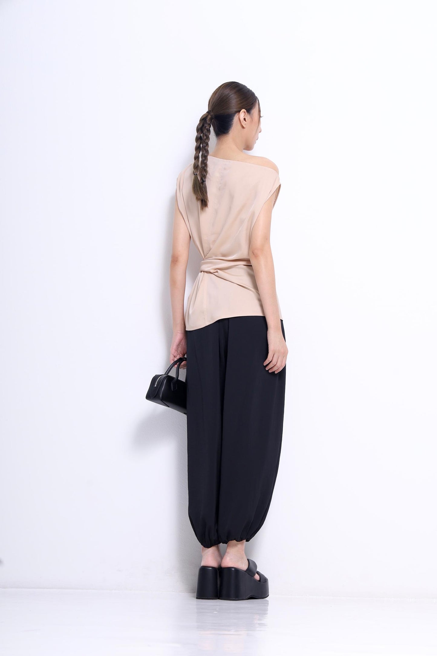 Dyana Ultra Loose Fit Pants