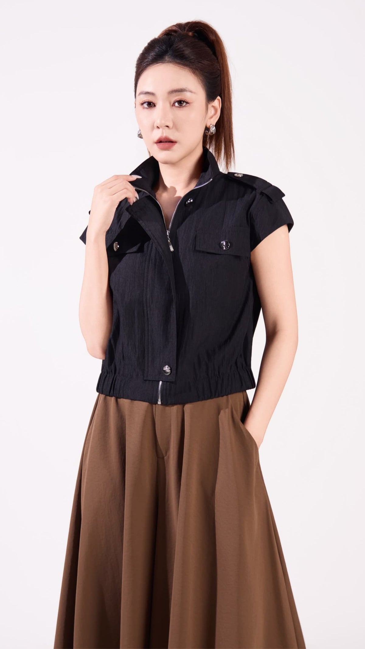 Ziri Biker Cropped Vest