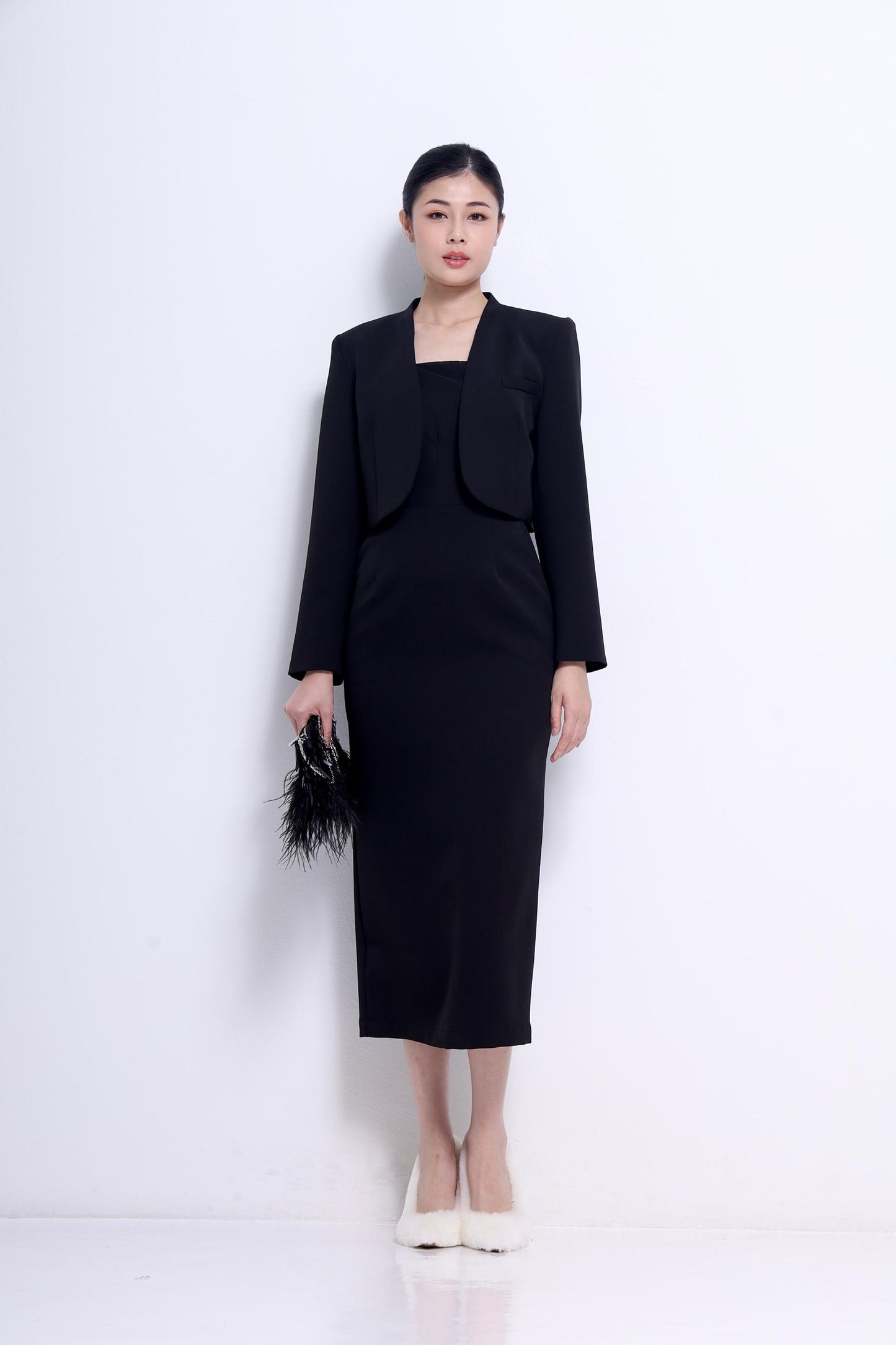 Lyla Tailored Cropped Open Jacket