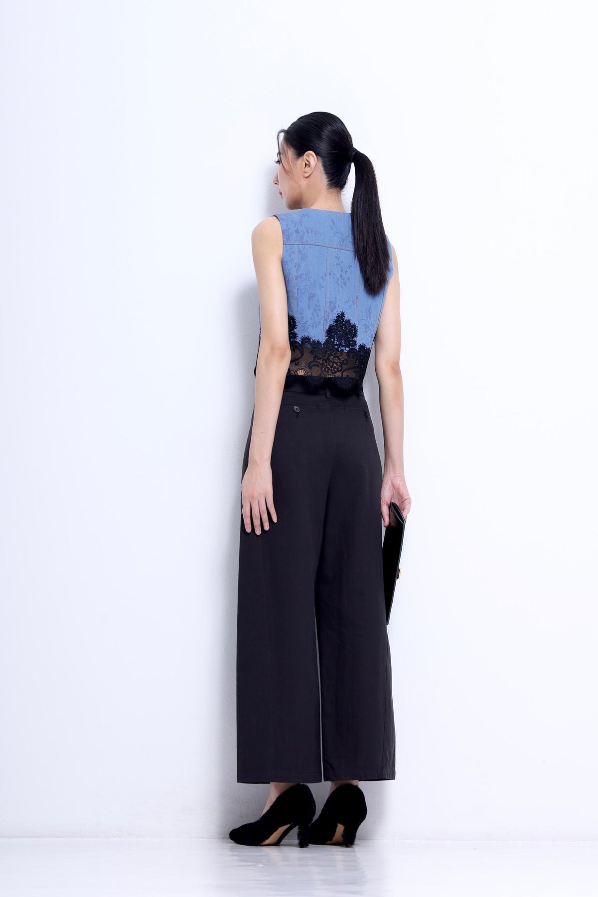 Sonya Straight Legged Tailored Pants