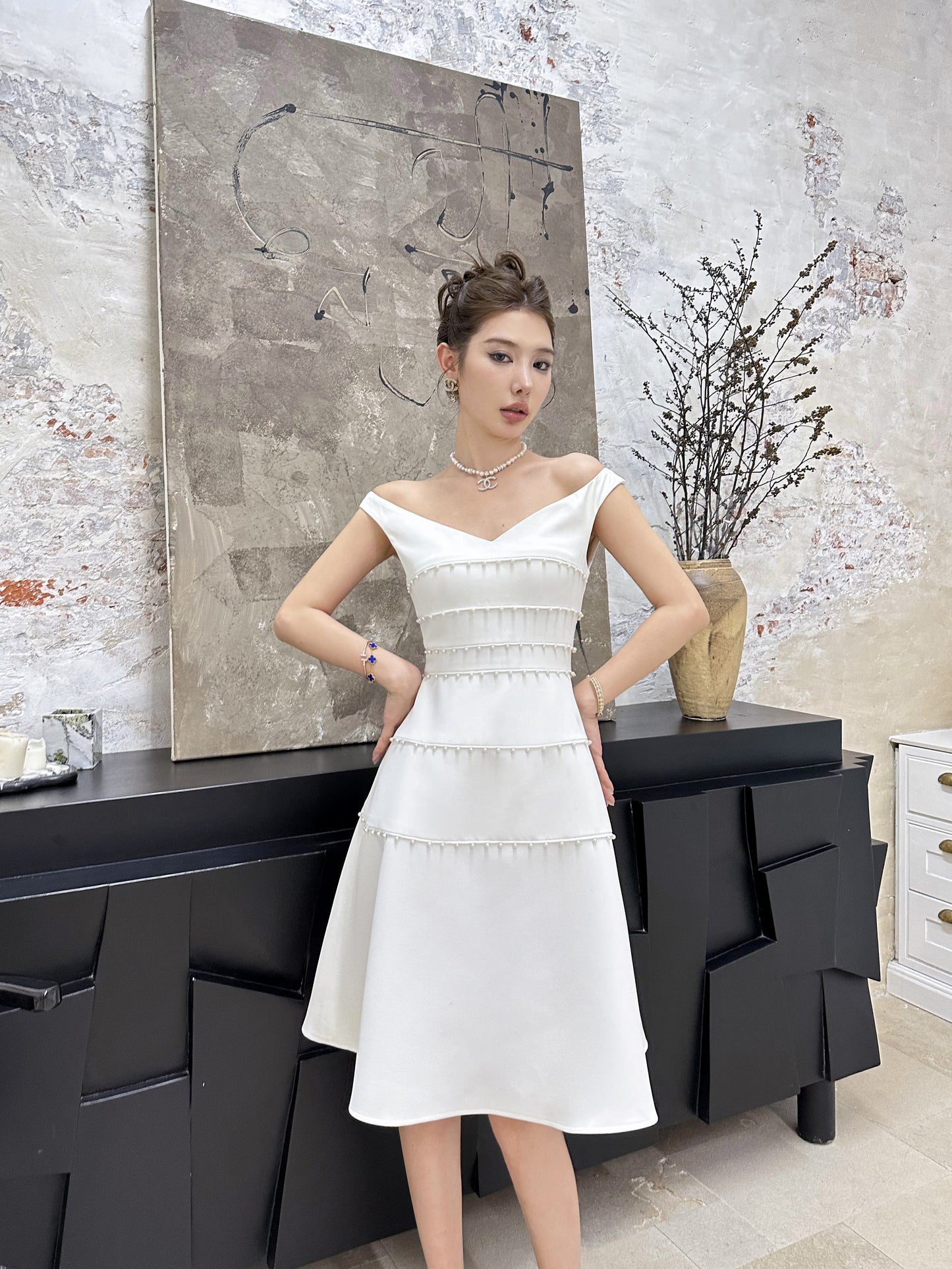 Pearlyn Aline Midi Dress