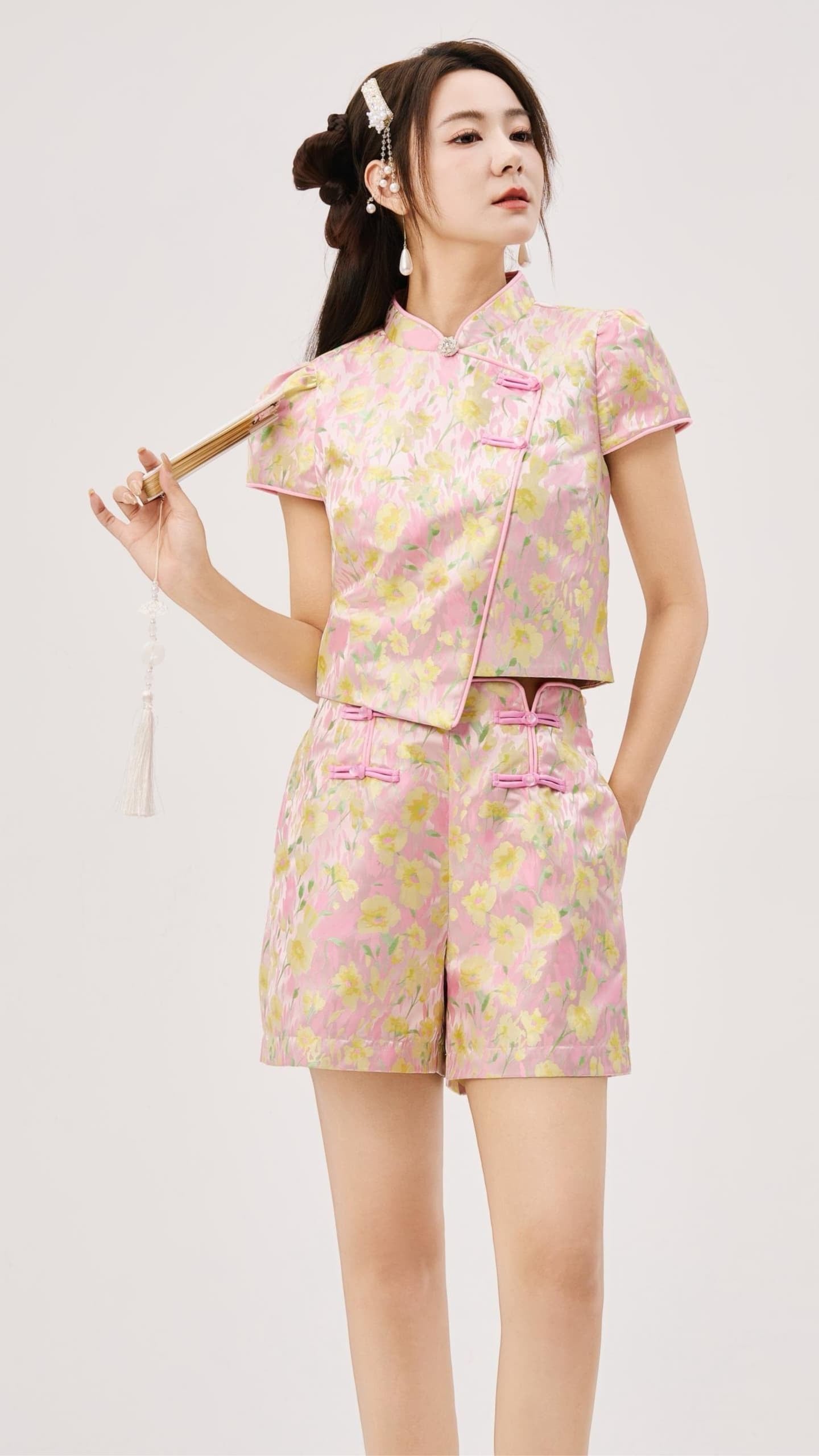 Nen Oriental Asymmetrical Qipao Top