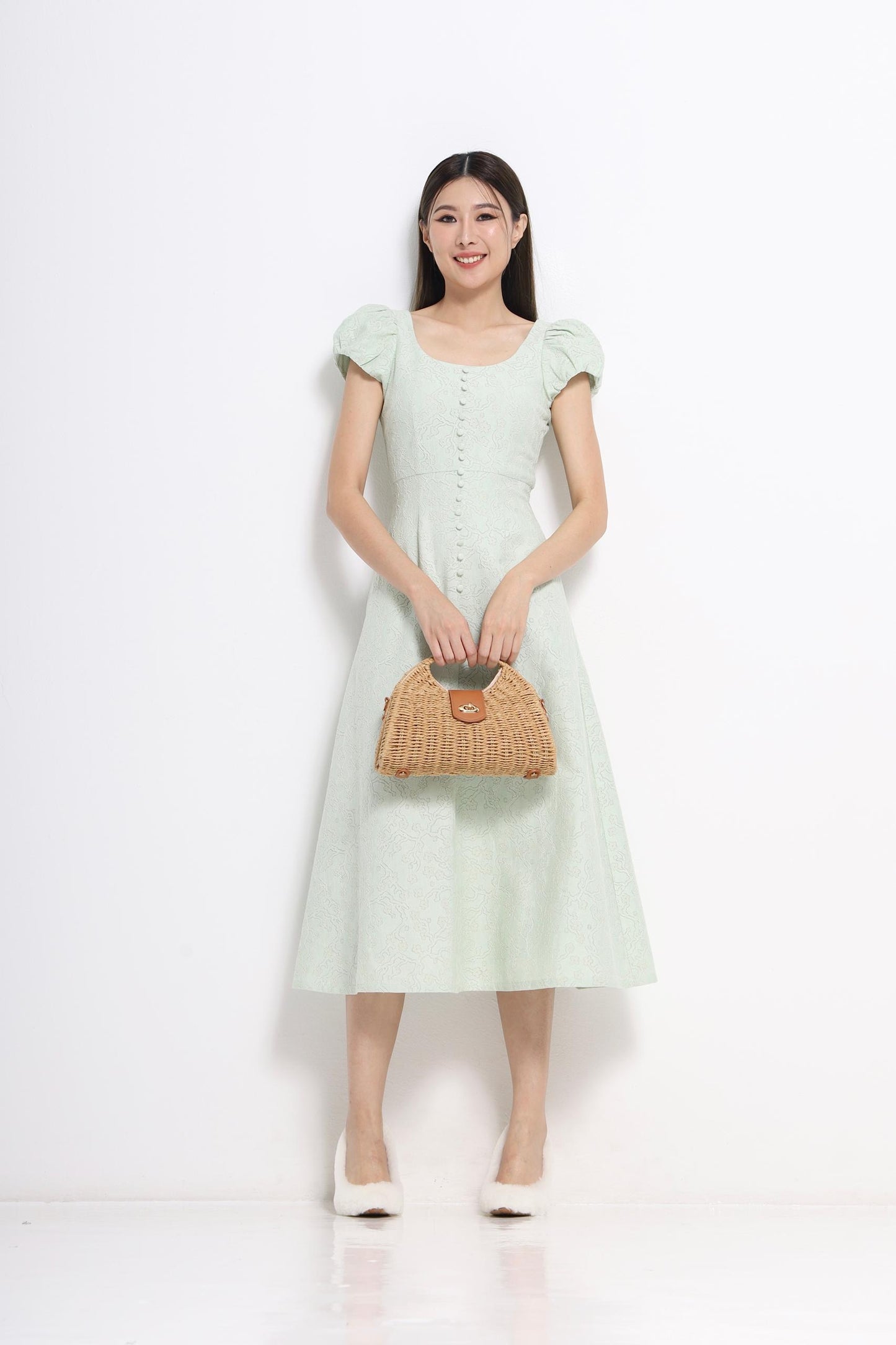 Stacey Sweetheart Lace Dress