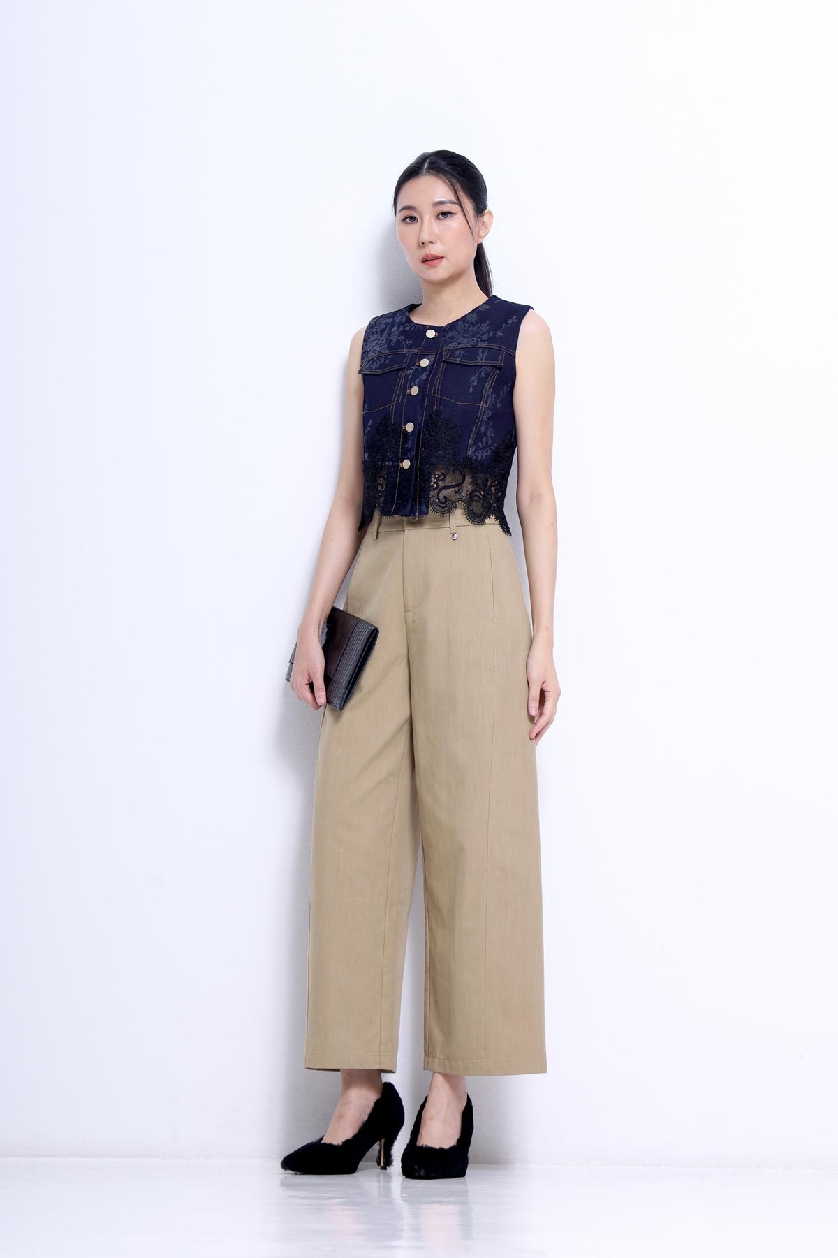 Sonya Straight Legged Tailored Pants