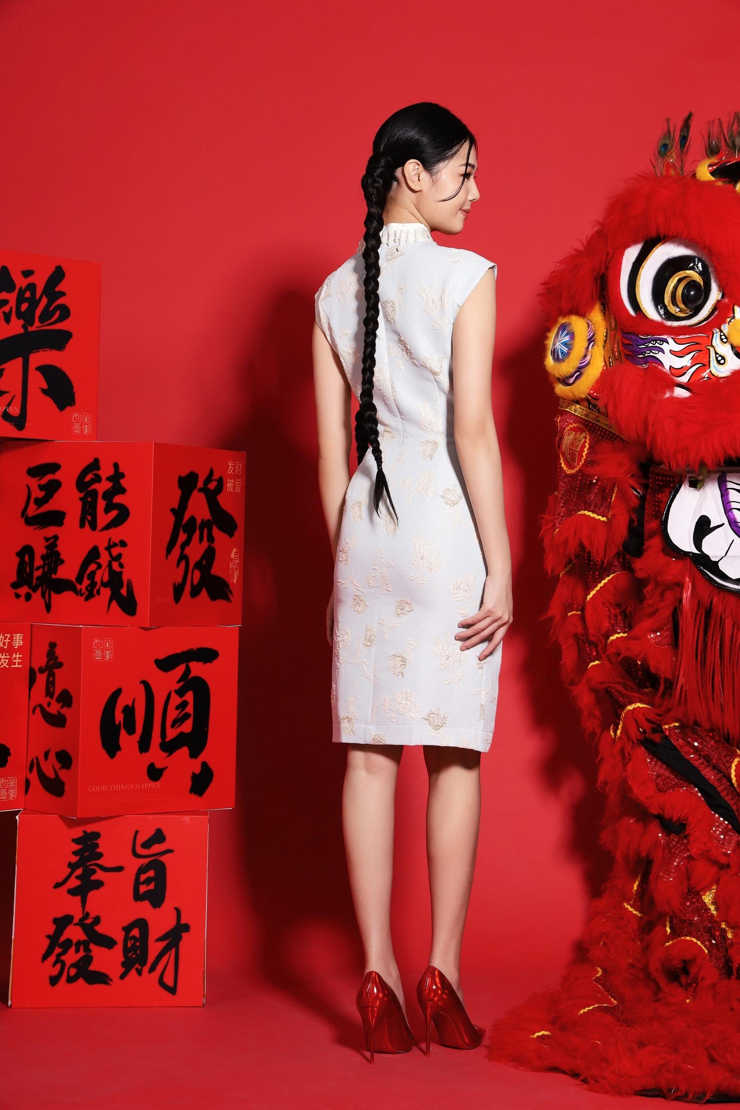 Zeng Orient Pearl Qipao Dress