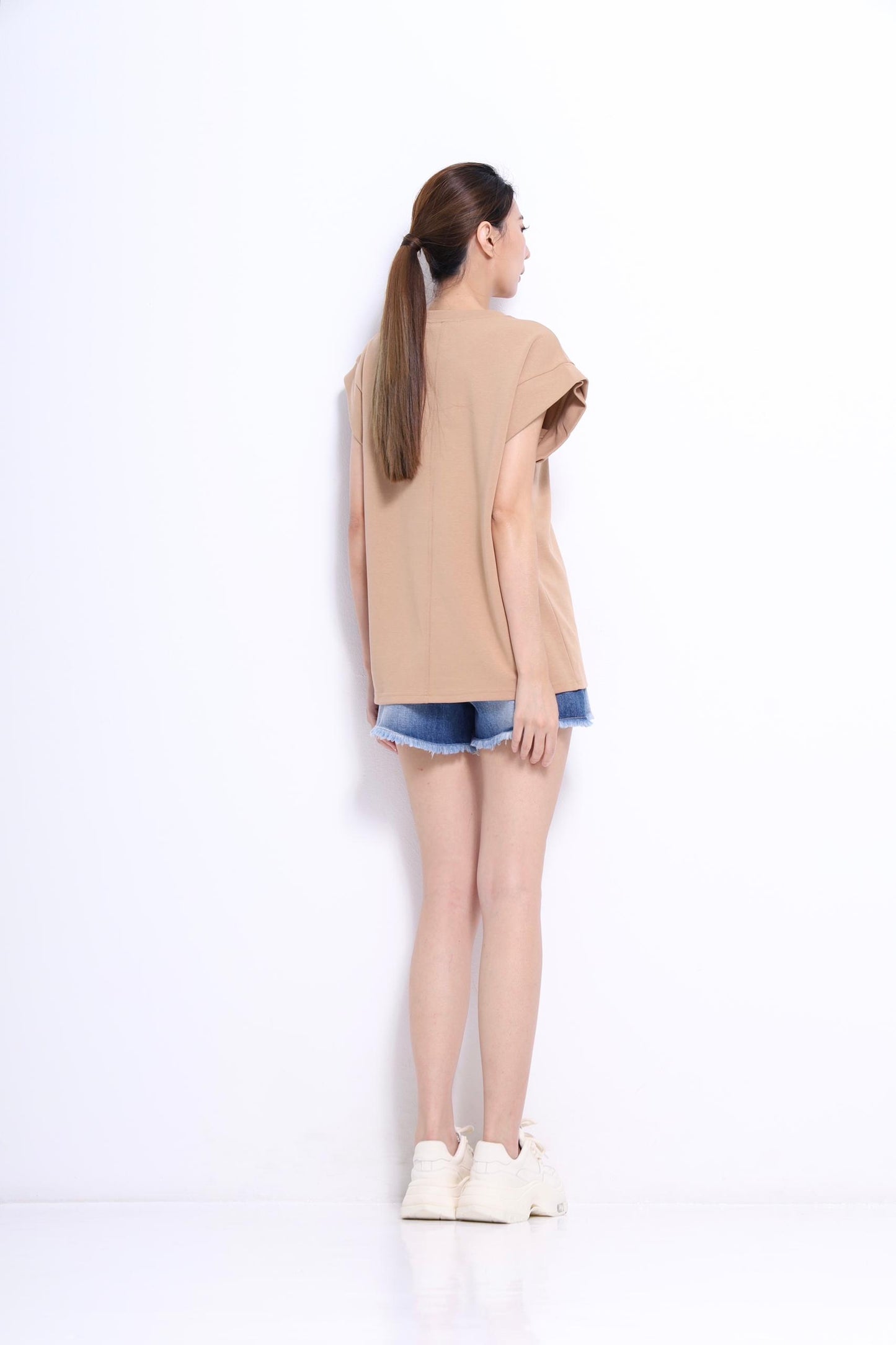 Hira Scuba Oversized Tee