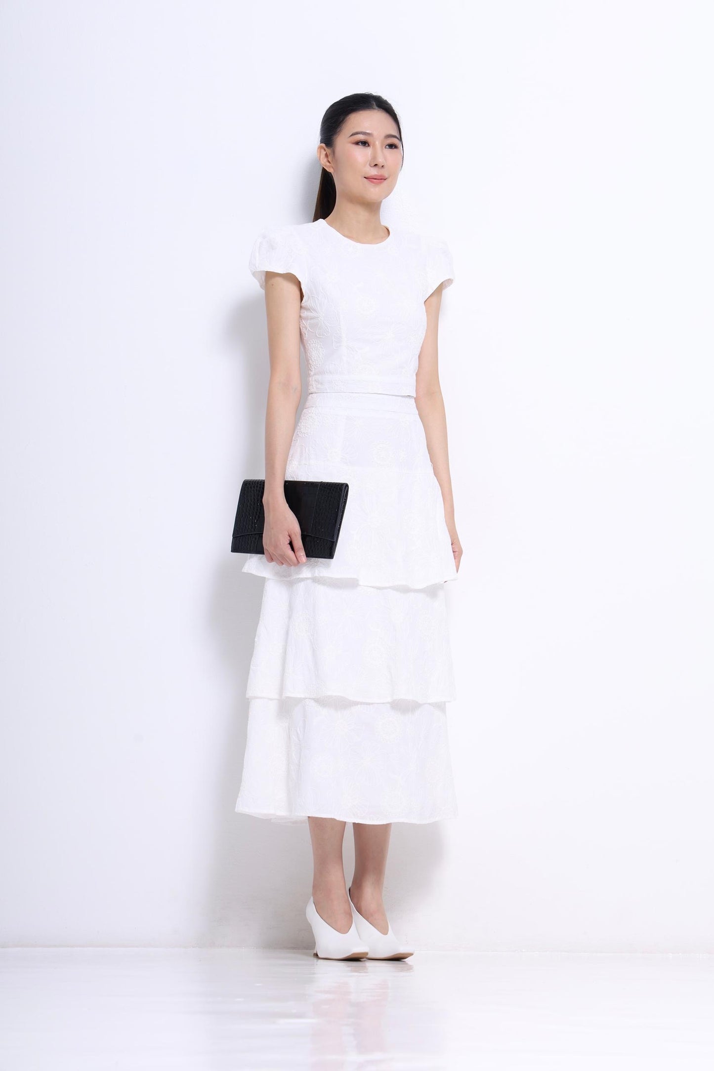 Hana Embroidered Flower Layered Skirt