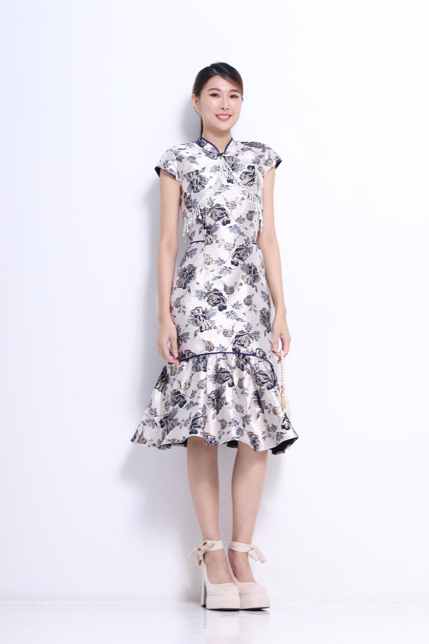 Zhu Orient Pearl Qipao Dress with Jacket