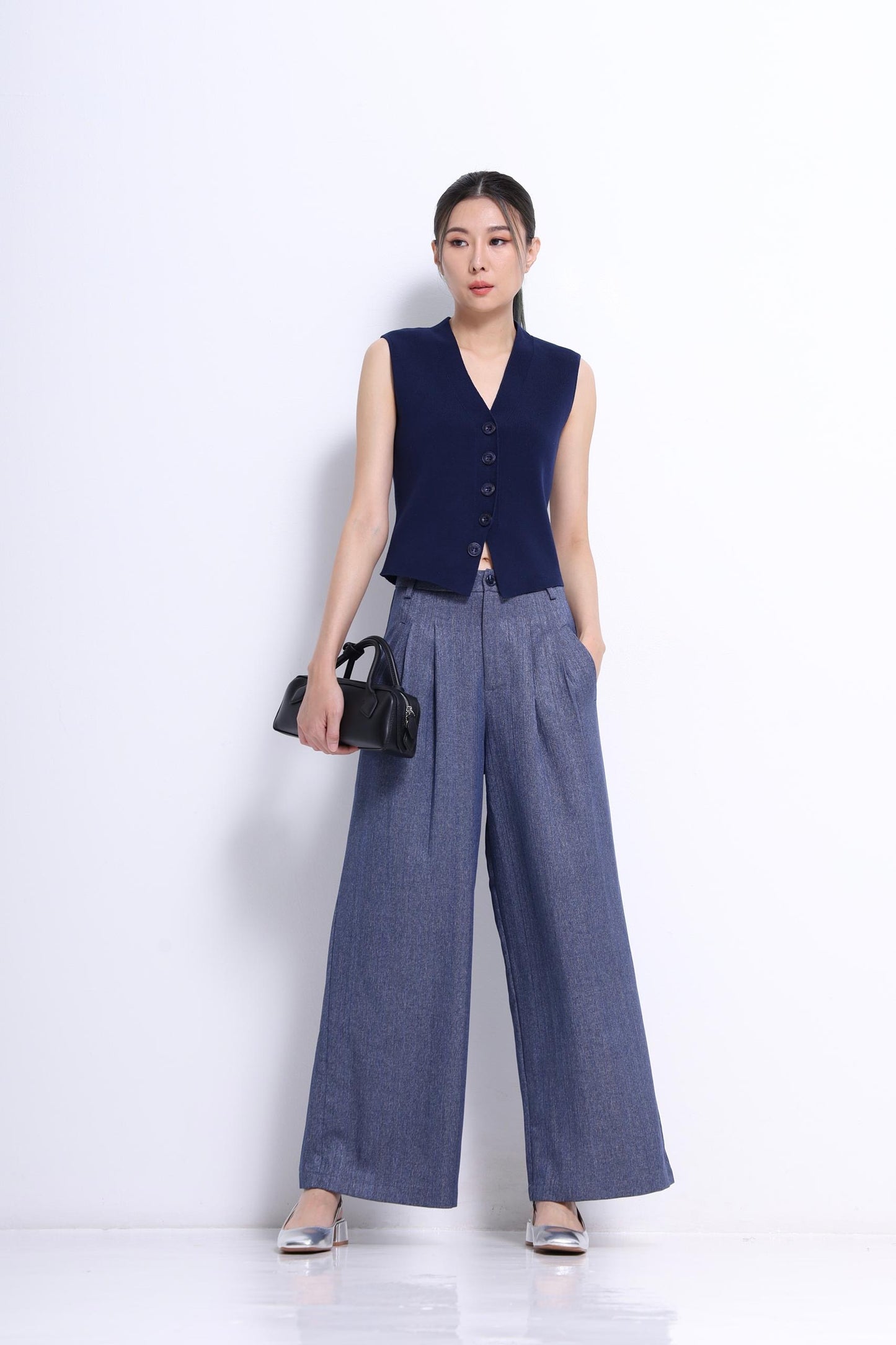 Claira V-Neck Knit Vest