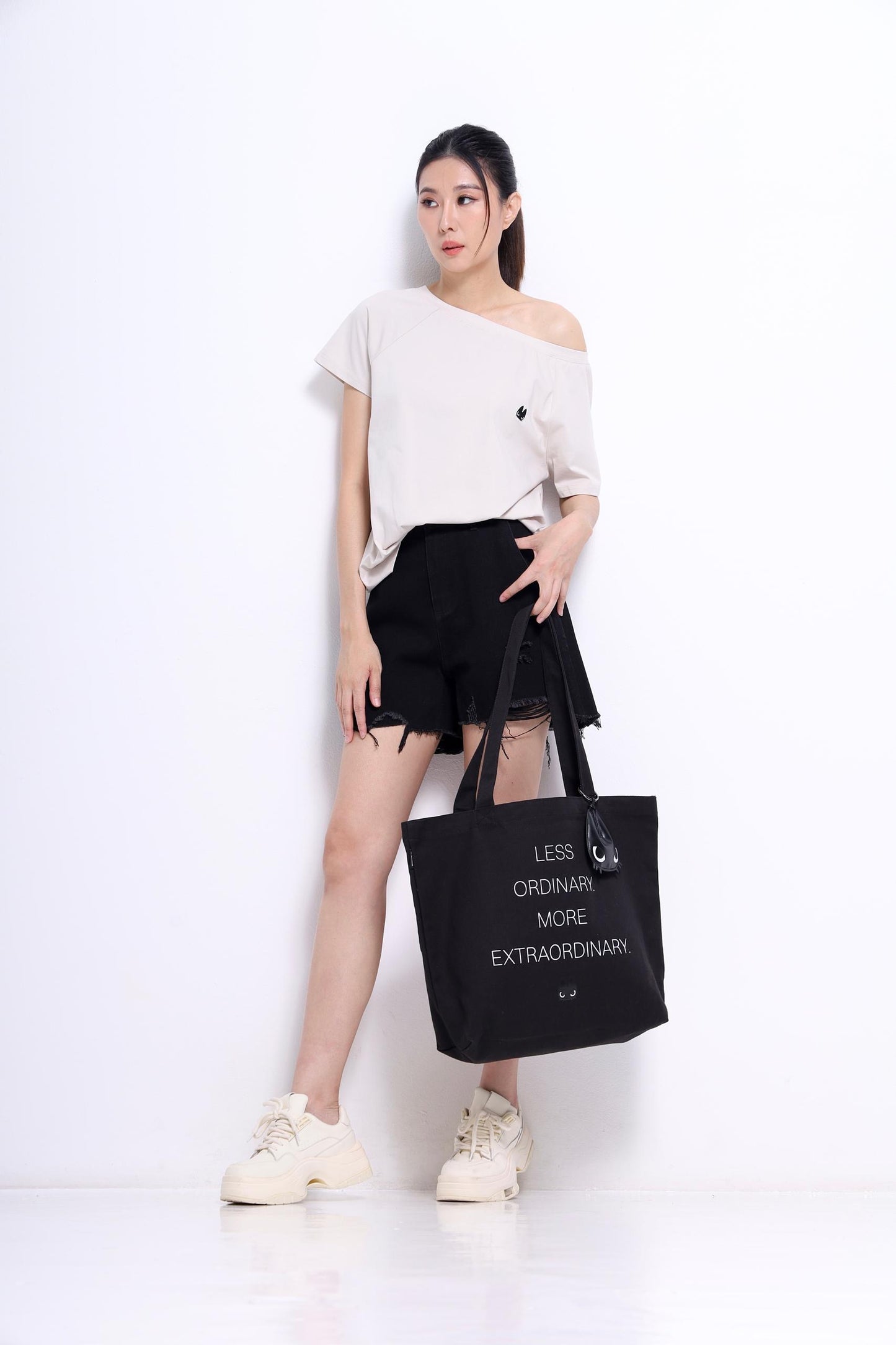 Omo Drop Shoulder Tee