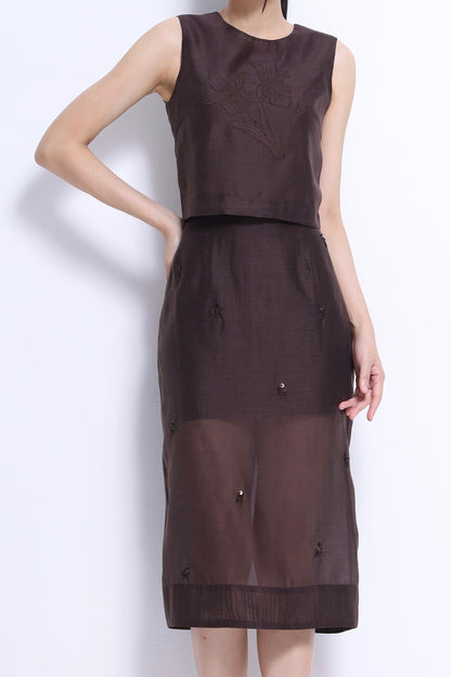 Lian Orient Floral Embroidered Sleeveless Top