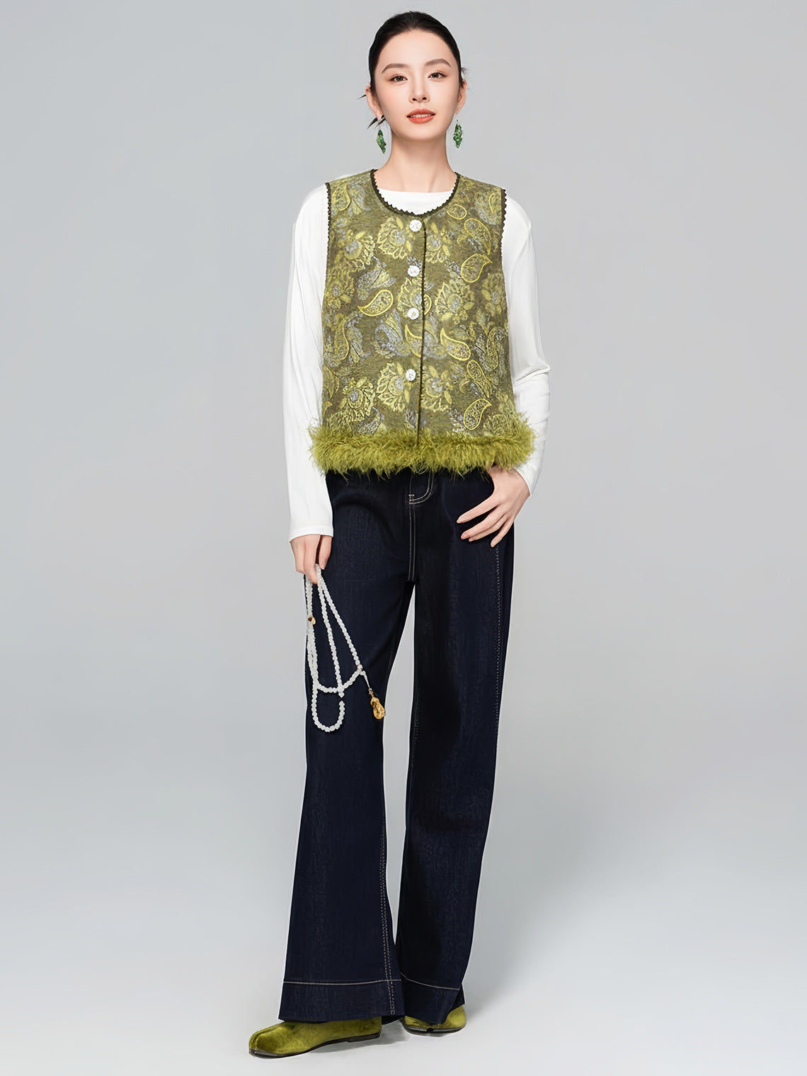 Lui Embroidered Orient Vest