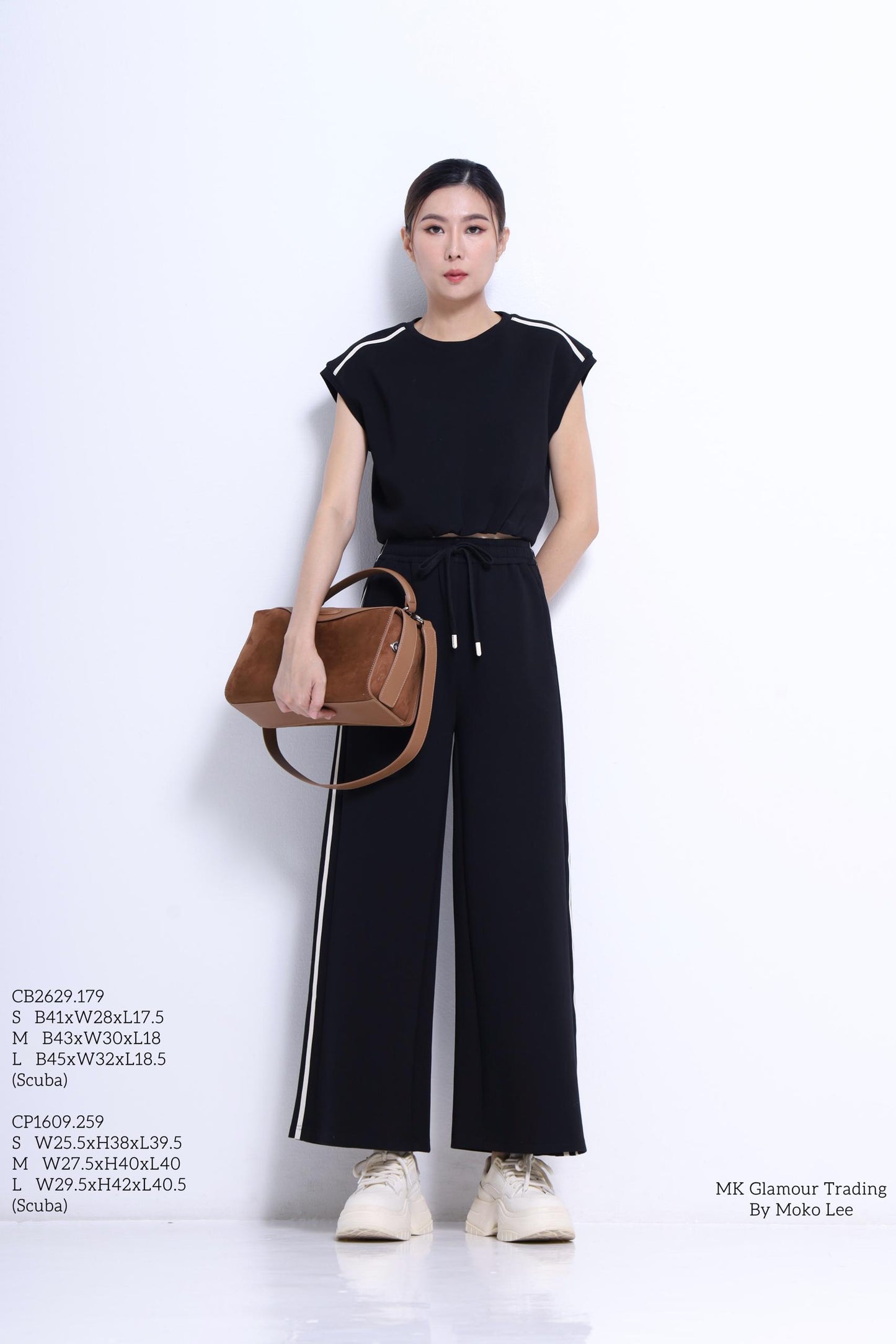 Akira Cropped Cap Sleeve Top